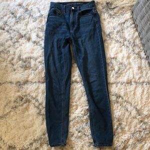 American Eagle mom jeans
